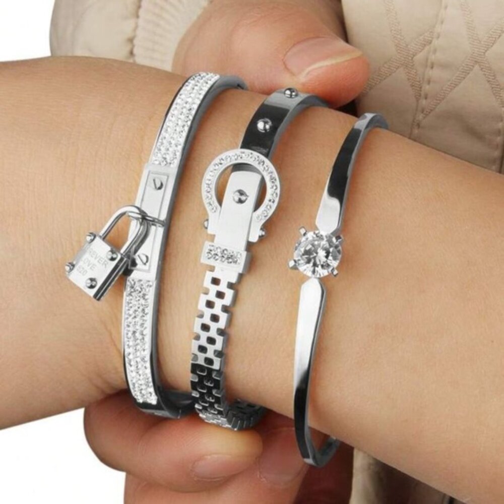Silver Plated Stainless Steel 3-Piece Bracelet Set Lock,Buckle Solitaire Design